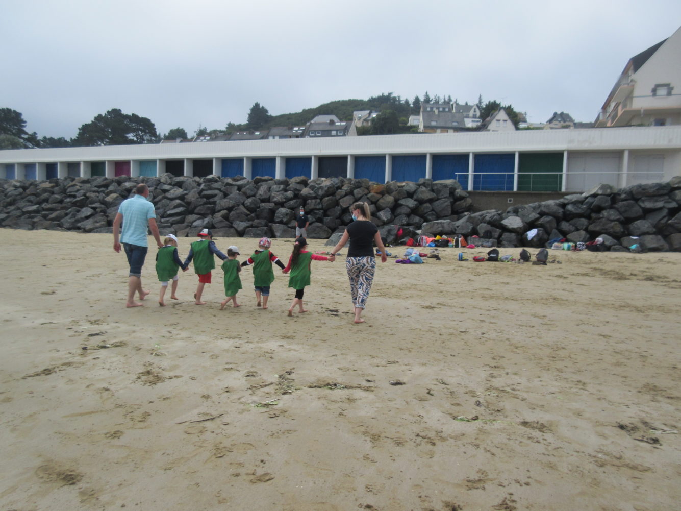 La plage avec les copains de la classe pour les petits moyens